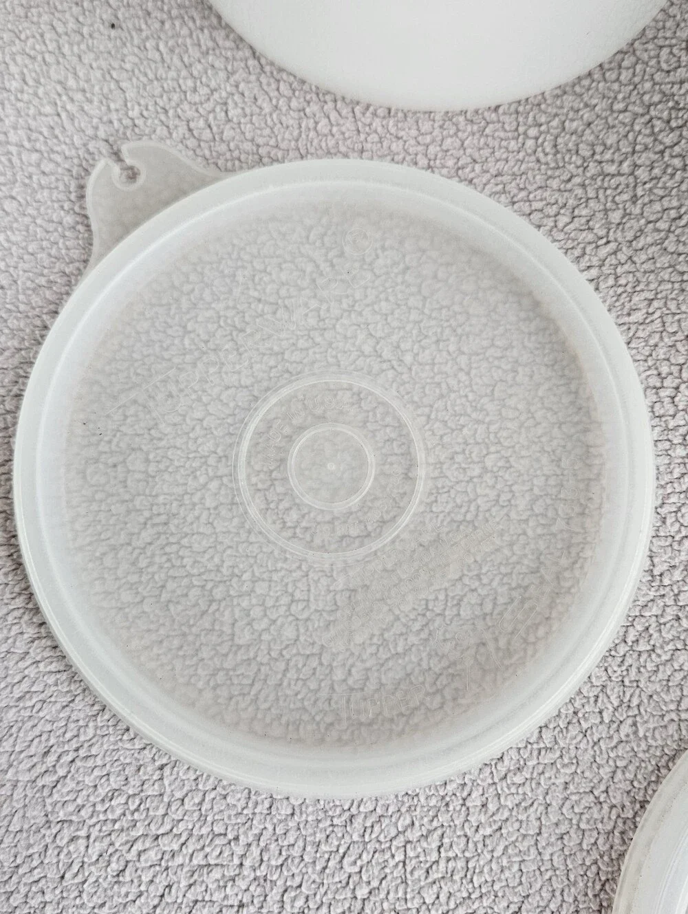 Tupperware vtg condiment